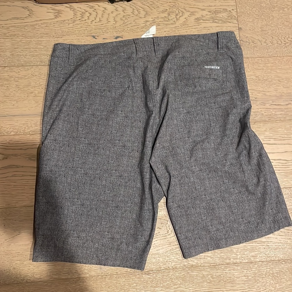 New, without tags Travis Matthew shorts